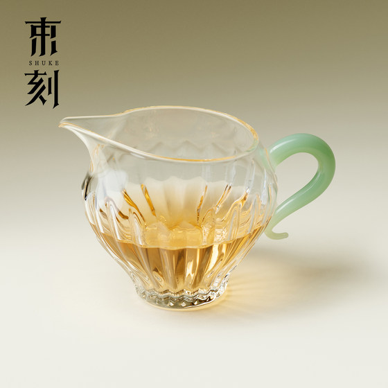Thickened belt handle thickened tea set fair cup glass high-end kung fu tea ceremony vertical pattern high temperature tea divider tea sea
Thickened belt handle thickened tea set fair cup glass high-end kung fu tea ceremony vertical pattern high temperature tea divider tea sea