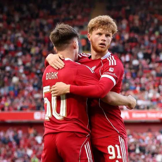 2526 Liverpool jersey home van Dec Salah Nunes Sobosloy Vilz Arnold men's
2526 Liverpool jersey home van Dec Salah Nunes Sobosloy Vilz Arnold men's