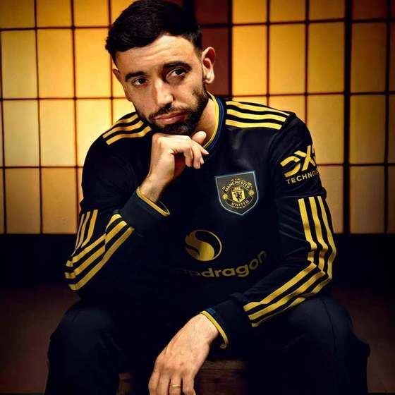 2526 Manchester United second away jersey Ghanaian Joe Rashford fan player version with the same style Menu Zirkzee
2526 Manchester United second away jersey Ghanaian Joe Rashford fan player version with the same style Menu Zirkzee