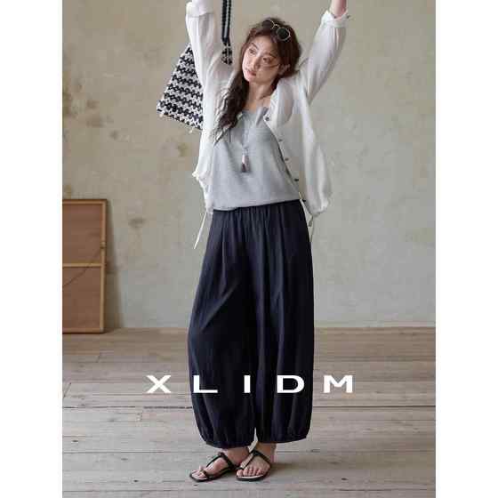 Xiaoli's large-size women's clothing, nude ice-skinned mosquito-proof pants! Summer elastic waist covering the flesh and legs lantern casual pants
Xiaoli's large-size women's clothing, nude ice-skinned mosquito-proof pants! Summer elastic waist covering the flesh and legs lantern casual pants