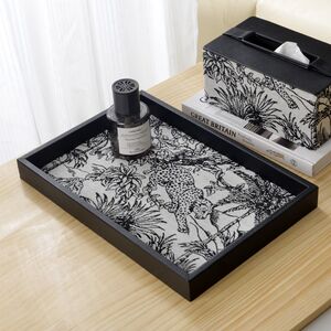 Medieval style aromatherapy candle holder tray high-end entrance living room coffee table desktop dining table water glass key storage box 
Medieval style aromatherapy candle holder tray high-end entrance living room coffee table desktop dining table water glass key storage box