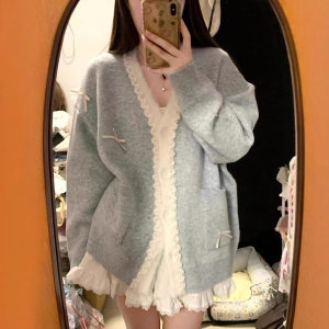 Korean soft and gentle style v-neck sweater jacket for women with spring and autumn lazy style bow slim look cardigan top 
Korean soft and gentle style v-neck sweater jacket for women with spring and autumn lazy style bow slim look cardigan top