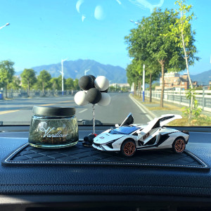 Car decoration car ornaments center console personality model car aromatherapy accessories men's high-end Z supplies women's 
Car decoration car ornaments center console personality model car aromatherapy accessories men's high-end Z supplies women's