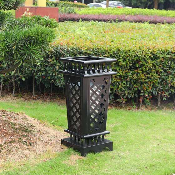 Manufacturer direct sales street furniture outdoor creative trash can fruit peel bin iron mesh stainless steel trash can
Manufacturer direct sales street furniture outdoor creative trash can fruit peel bin iron mesh stainless steel trash can