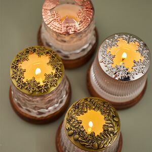 Aromatherapy candle accessories, thermal windproof cover, anti-wall hanging 
Aromatherapy candle accessories, thermal windproof cover, anti-wall hanging