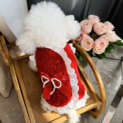 Pet red clothes autumn and winter new traction New Year's vest clothing puppy cat New Year's wear coat Pet red clothes autumn and winter new traction New Year's vest clothing puppy cat New Year's wear coat