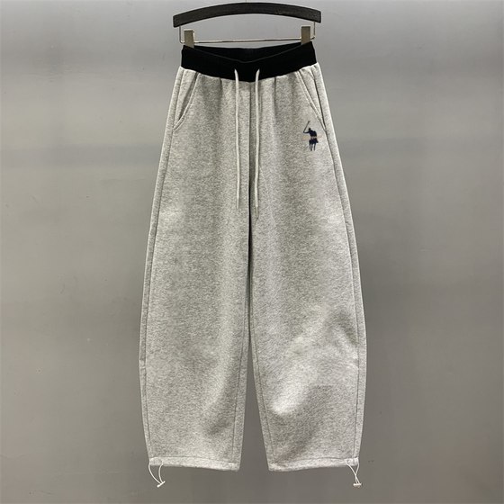 Pony embroidered casual sports gray sweatpants for women in autumn 2025 new small American loose trousers
Pony embroidered casual sports gray sweatpants for women in autumn 2025 new small American loose trousers