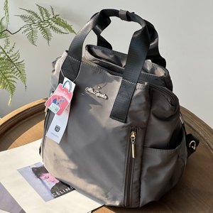 Many pockets! Can be carried or carried! Lightweight casual backpack handbag waterproof backpack travel women's bag 
Many pockets! Can be carried or carried! Lightweight casual backpack handbag waterproof backpack travel women's bag