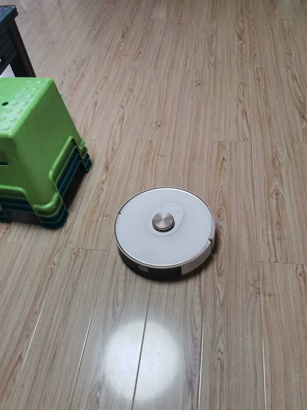 BOBOT 激光智能扫地机器人家用全自动洗拖地吸尘三合一扫拖一体机 BOBOT 激光智能扫地机器人家用全自动洗拖地吸尘三合一扫拖一体机