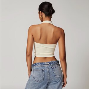 Breathable halter neck beauty back yoga bra European and American seamless sports lingerie women's summer shockproof fitness clothes shockproof gathering Breathable halter neck beauty back yoga bra European and American seamless sports lingerie women's summer shockproof fitness clothes shockproof gathering