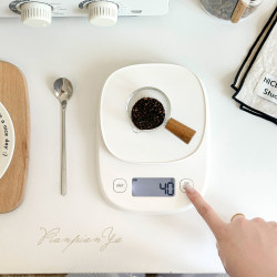 Kitchen scale high-precision household electronic scale small gram weight weighing baked baby food coffee food food scale Kitchen scale high-precision household electronic scale small gram weight weighing baked baby food coffee food food scale