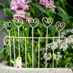 Fun Iron Art Mini Flower Pots, Small Decorations, Micro-Landscape Landscaping, Green Plant Shaping Materials, Creative Garden Sundries, Fences Fun Iron Art Mini Flower Pots, Small Decorations, Micro-Landscape Landscaping, Green Plant Shaping Materials, Creative Garden Sundries, Fences