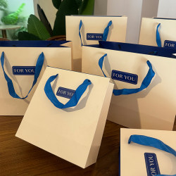 ins Style Simple and High-End Handbag, Thickened Gift Bag, High-End Handbag, Paper Bag, Mid-Autumn Festival and New Year Packaging Bag ins Style Simple and High-End Handbag, Thickened Gift Bag, High-End Handbag, Paper Bag, Mid-Autumn Festival and New Year Packaging Bag