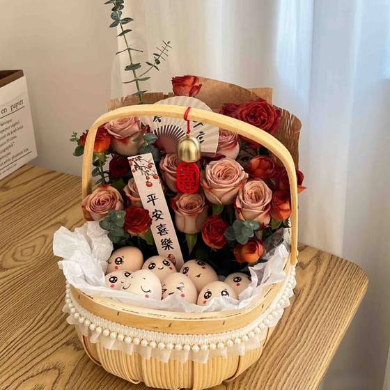 Handmade flower basket wooden chip confinement basket carrying basket egg flowers DIY fruit pastoral gift best friend mother carry
Handmade flower basket wooden chip confinement basket carrying basket egg flowers DIY fruit pastoral gift best friend mother carry