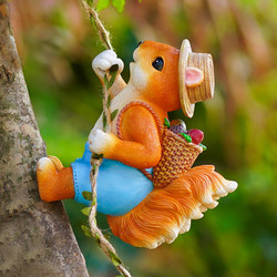 Garden Wall-Mounted Climbing Squirrel Ornament, Courtyard Homestay Potted Plant Hanging on a Tree, Fence Flower Stand Decoration, Swing Ornament Garden Wall-Mounted Climbing Squirrel Ornament, Courtyard Homestay Potted Plant Hanging on a Tree, Fence Flower Stand Decoration, Swing Ornament