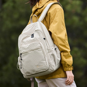 2025 New Waterproof Outdoor Hiking and Mountaineering Bag Fashionable Lightweight Simple Backpack Casual Travel Bag 
2025 New Waterproof Outdoor Hiking and Mountaineering Bag Fashionable Lightweight Simple Backpack Casual Travel Bag