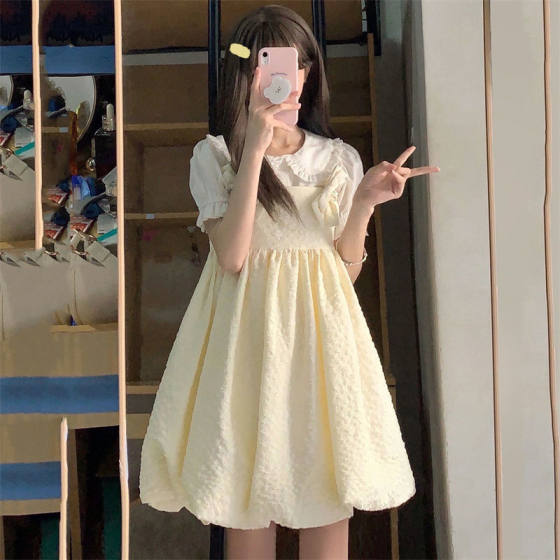 2024 summer new Japanese sweet doll collar shirt + bow bud strap dress fashion suit
2024 summer new Japanese sweet doll collar shirt + bow bud strap dress fashion suit