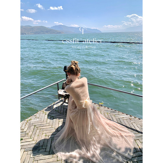 Chi umbrella Scarlett letters nail drill lace-up yarn mohair sweater top tea powder tile long skirt
Chi umbrella Scarlett letters nail drill lace-up yarn mohair sweater top tea powder tile long skirt