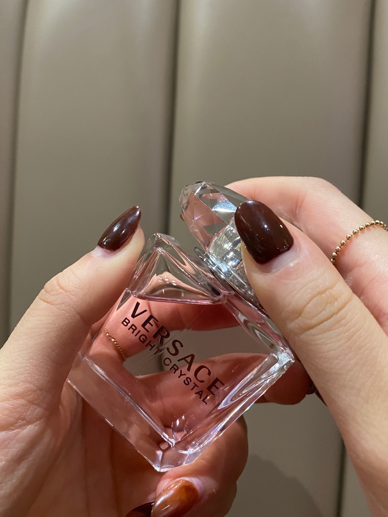 VERSACE 淡花果香水 VERSACE 淡花果香水