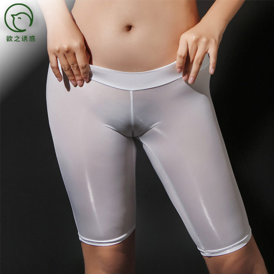 Hot hot and hot style temptation high elastic shiny sexy hollow perspective cute girl-style cropped pants underwear
Hot hot and hot style temptation high elastic shiny sexy hollow perspective cute girl-style cropped pants underwear