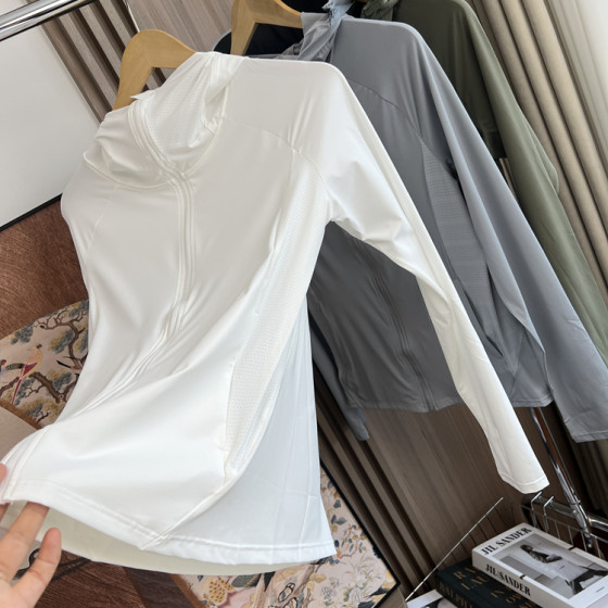 Technology fabric! Waterproof and ice-resistant, high elasticity! Spring and summer men and women's foreign trade outdoor sports hooded sun protection clothes jacket
Technology fabric! Waterproof and ice-resistant, high elasticity! Spring and summer men and women's foreign trade outdoor sports hooded sun protection clothes jacket