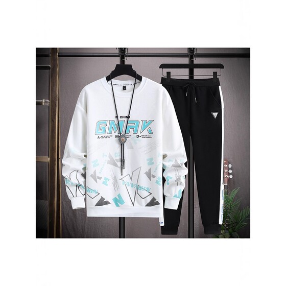 Trendy personality teen long-sleeved sweatshirt for a year-old boy junior high school student sports suit big children trendy outfit
Trendy personality teen long-sleeved sweatshirt for a year-old boy junior high school student sports suit big children trendy outfit