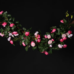 Artificial Rose Vines, Decorative Fake Flowers, Rose Flower Wall Landscaping, Balcony Railing and Water Pipe Cover Artificial Rose Vines, Decorative Fake Flowers, Rose Flower Wall Landscaping, Balcony Railing and Water Pipe Cover