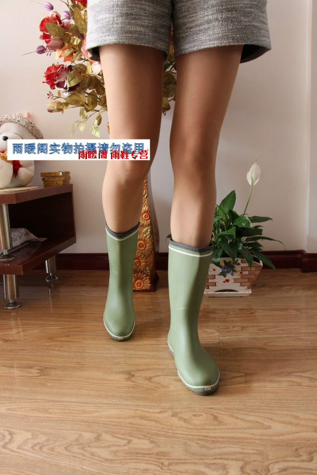 包邮日本外贸ml-01时尚女士款女式中筒超轻量雨靴 雨鞋 胶靴