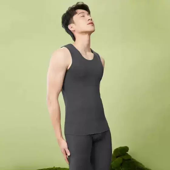 Comfortable 2024 new men's warm vest snow lotus skin care front and back patch vest slim markless base lingerie
Comfortable 2024 new men's warm vest snow lotus skin care front and back patch vest slim markless base lingerie