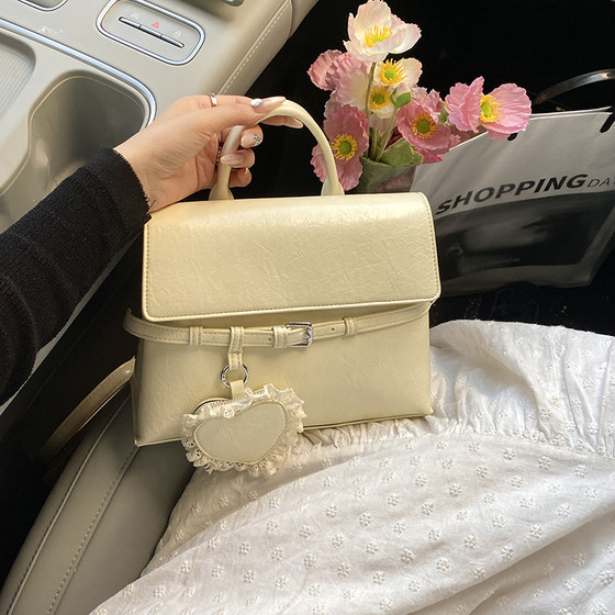 Korean Academy Girl Style Niche Backpack Women's 2025 New Commuter Portable Multifunctional Travel Backpack 
Korean Academy Girl Style Niche Backpack Women's 2025 New Commuter Portable Multifunctional Travel Backpack