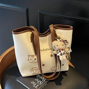 High-end large-capacity bag women's new trendy fashion tote bag contrast embroidered commuter bag women's shoulder bag 
High-end large-capacity bag women's new trendy fashion tote bag contrast embroidered commuter bag women's shoulder bag