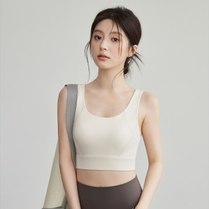 VOJ sports underwear for women in summer shockproof running training vest quick-drying gathering outside wearing bra fitness yoga suit 
VOJ sports underwear for women in summer shockproof running training vest quick-drying gathering outside wearing bra fitness yoga suit