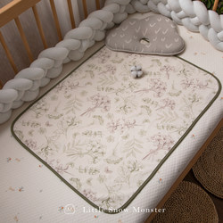 Original Newborn Diaper Pad, Baby Crib Sheet, Large Size Waterproof Menstrual Pad, Washable Pure Cotton Gauze for Menstrual Period Original Newborn Diaper Pad, Baby Crib Sheet, Large Size Waterproof Menstrual Pad, Washable Pure Cotton Gauze for Menstrual Period