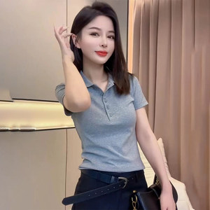 POLO neck button short-sleeved shoulder women's T-shirt 2025 new hot summer chic and beautiful small shirt covering belly top 
POLO neck button short-sleeved shoulder women's T-shirt 2025 new hot summer chic and beautiful small shirt covering belly top