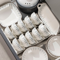 Dish Set for Home Use 2025 New Model Jingdezhen Ceramic Tableware Simple Modern Bowls and Chopsticks High-End Bowls and Plates Housewarming Dish Set for Home Use 2025 New Model Jingdezhen Ceramic Tableware Simple Modern Bowls and Chopsticks High-End Bowls and Plates Housewarming