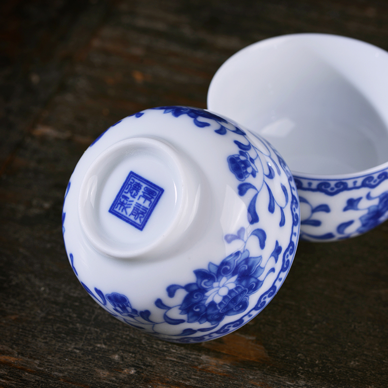 Jingdezhen popular classic blue and white porcelain porcelain retro tea ceremony