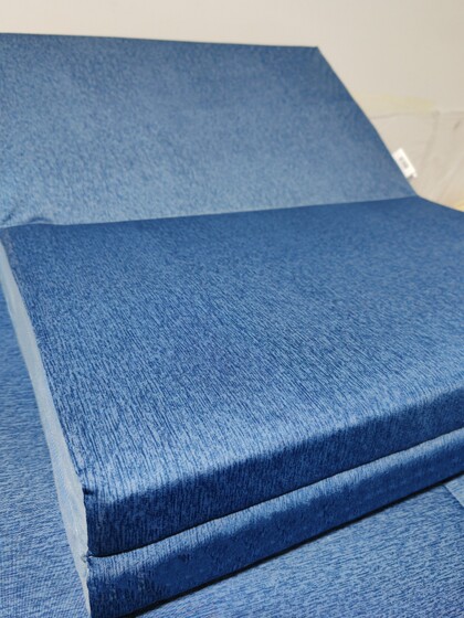 Exported to Japan Nidali nap mat floor mat folding thickened mat bay window mat student single double-sided 
Exported to Japan Nidali nap mat floor mat folding thickened mat bay window mat student single double-sided