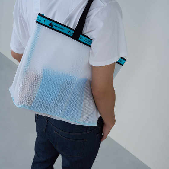 AS perspective bag vertical bag shoulder bag waterproof tote bag commuting portable shopping bag travel outdoor sports handbag
AS perspective bag vertical bag shoulder bag waterproof tote bag commuting portable shopping bag travel outdoor sports handbag