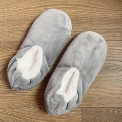 Autumn and winter adult men's and women's indoor home shoes plus velvet and thickened non-slip warm soft-soled floor shoes for early education parent-child Autumn and winter adult men's and women's indoor home shoes plus velvet and thickened non-slip warm soft-soled floor shoes for early education parent-child