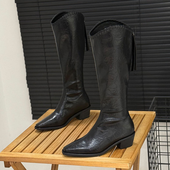 Women's 2025 Autumn and Winter New Stretch Slim Boots Thick Heel Rear Zipper Not Knee Fashion Boots
Women's 2025 Autumn and Winter New Stretch Slim Boots Thick Heel Rear Zipper Not Knee Fashion Boots
