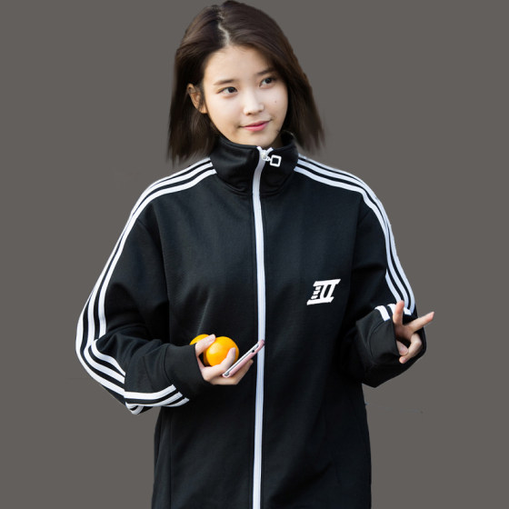 IU Li Zhien Star Star Sports Top Sports Top Sports Loose Pulling Strip Zipper Cardigan Letter Casual Set Women IU Li Zhien Star Star Sports Top Sports Top Sports Loose Pulling Strip Zipper Cardigan Letter Casual Set Women