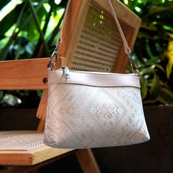 Guangxi Zhuangjin Intangible Cultural Heritage Bag 2025 New Crossbody Women's Bag High-end Ethnic Style Hand-held Shoulder Bag B5006 Guangxi Zhuangjin Intangible Cultural Heritage Bag 2025 New Crossbody Women's Bag High-end Ethnic Style Hand-held Shoulder Bag B5006