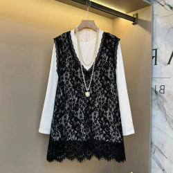 Turtleneck long-sleeved bottoming shirt V-neck lace vest suit Turtleneck long-sleeved bottoming shirt V-neck lace vest suit