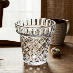 Glass Hydroponic Vase with a Light Luxury and High-End Feel, Suitable for Floral Arrangements on Dining Tables and in Living Rooms, Featuring Fresh Flowers and Green Plants Glass Hydroponic Vase with a Light Luxury and High-End Feel, Suitable for Floral Arrangements on Dining Tables and in Living Rooms, Featuring Fresh Flowers and Green Plants