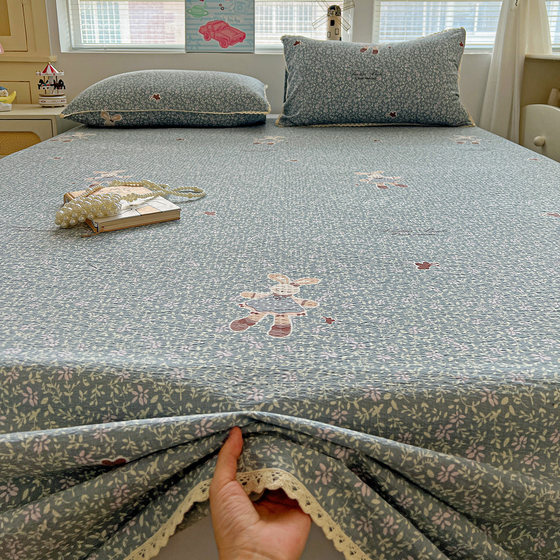 Pastoral style Class A cloud-sensing yarn single piece bedding sheets pillowcase skin-friendly bed covers student dormitory bed three piece set
Pastoral style Class A cloud-sensing yarn single piece bedding sheets pillowcase skin-friendly bed covers student dormitory bed three piece set