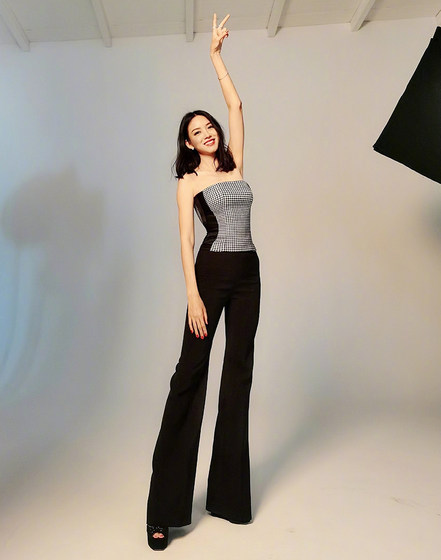 Thailand Fashion Brand Women's Spring Summer Elegant Noble Celebrity Dresses Small Sexy Bandeau High Waist Slim Slim Pants Set Thailand Fashion Brand Women's Spring Summer Elegant Noble Celebrity Dresses Small Sexy Bandeau High Waist Slim Slim Pants Set