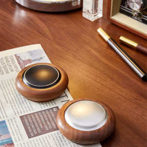 Wooden car aromatherapy car interior accessories New Chinese style household fragrance long-lasting light fragrance ornaments 
Wooden car aromatherapy car interior accessories New Chinese style household fragrance long-lasting light fragrance ornaments