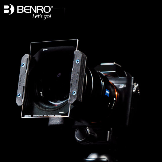 Bainuo Single-electric Micro-single mirrorless camera FH75 filter holder
Bainuo Single-electric Micro-single mirrorless camera FH75 filter holder