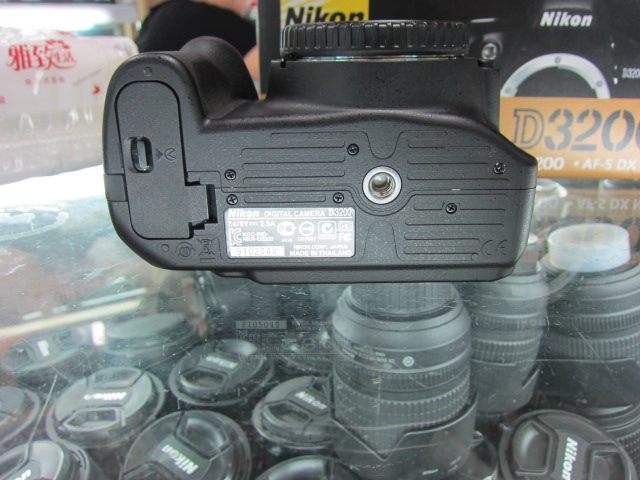 尼康d3100光圈作用_尼康d3100关闭快门_尼康d3100怎么查看快门次数