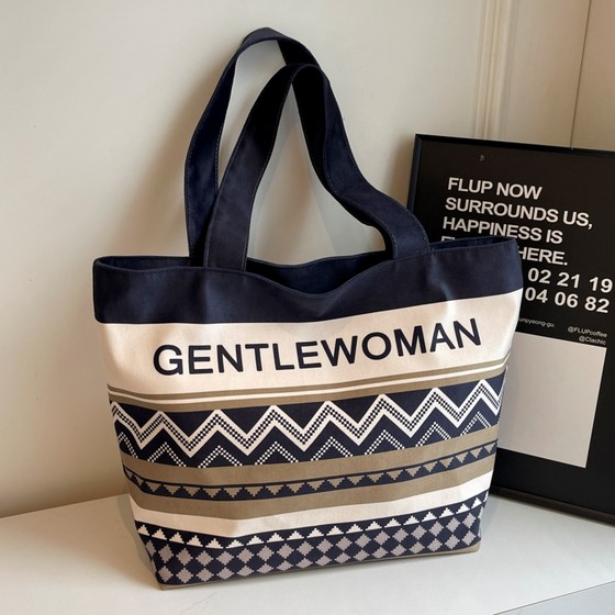 Ethnic canvas bag for women large capacity short-distance travel tote bag versatile student one-shoulder class commuting toy bag
Ethnic canvas bag for women large capacity short-distance travel tote bag versatile student one-shoulder class commuting toy bag